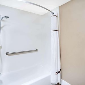 King Room Mobility Access or Non-Smoking
